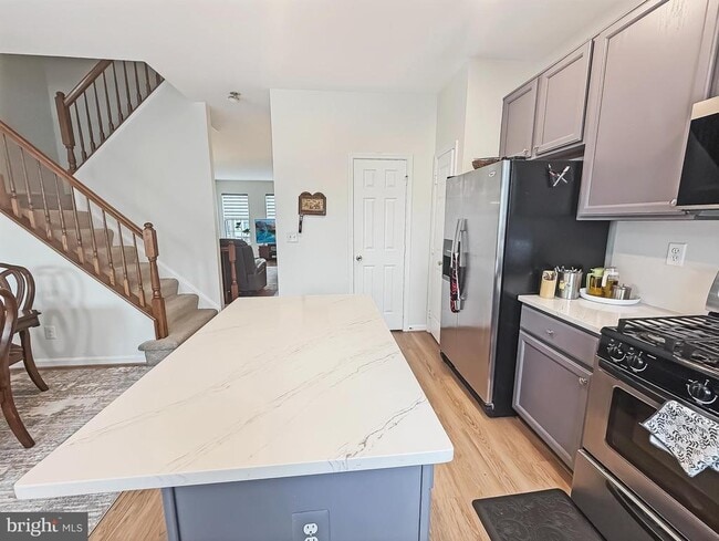 Photo - 2535 James Monroe Cir