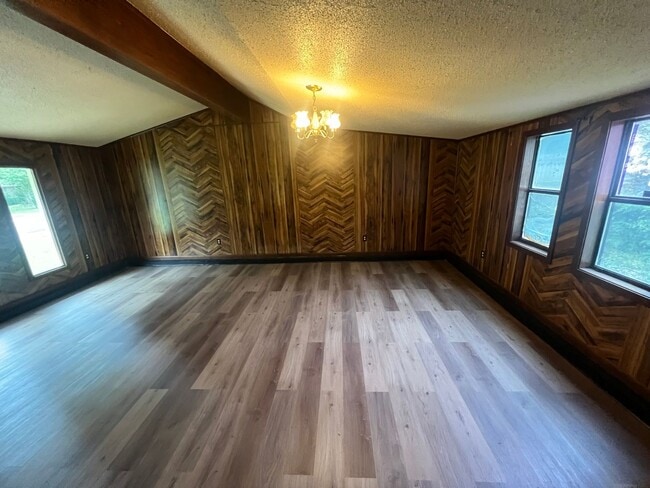 Photo - 1937 Edgewood St