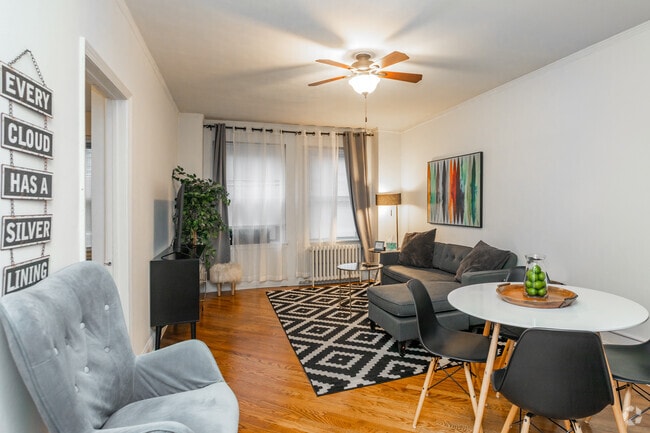 14 West Elm Apartments