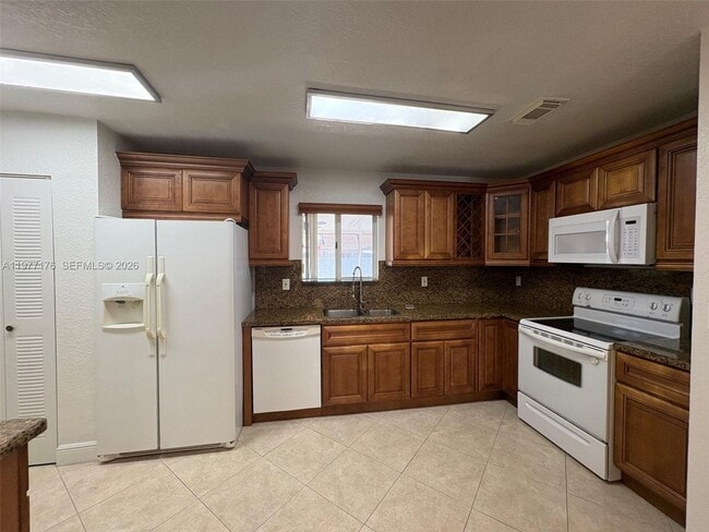 Building Photo - 7664 NW 182nd Terrace