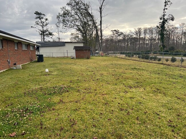 Photo - 909 Green Rd
