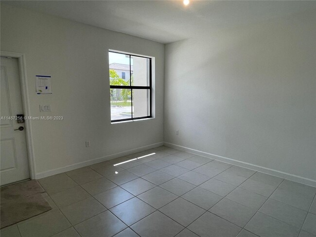 Photo - 23450 SW 127th Pl