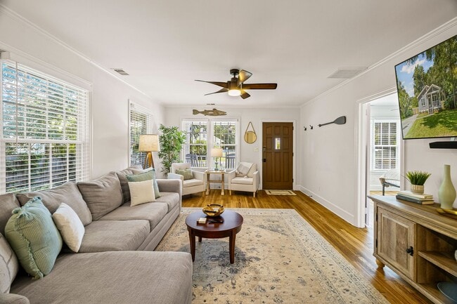 Building Photo - 3111 Casino Ave Rental