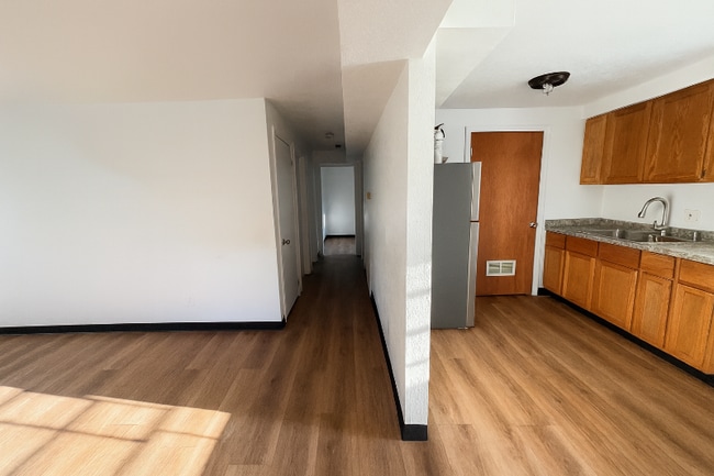 Photo - 126 Reed St Unit 2