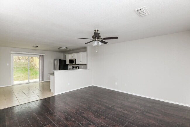 Photo - 3140 Middleview Rd