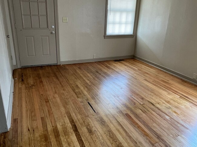 Photo - 2 Bed / 1 Bath Apartment for Rent - We have your next HOME ready!