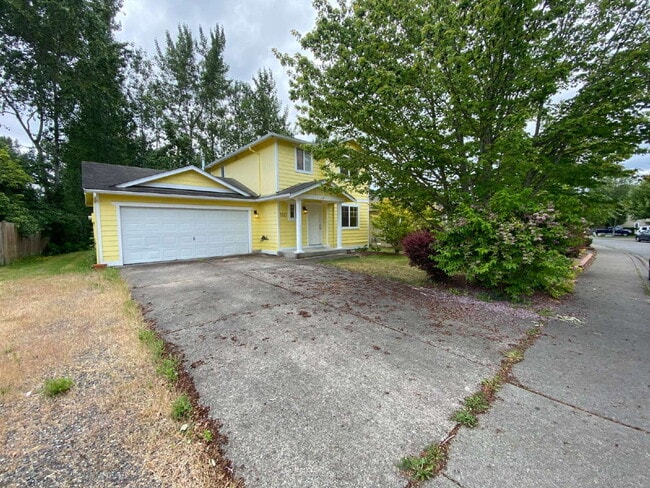 Photo - Quiet 3-Bed, 2.5-Bath Home with Large Backyard and Pet Friendly