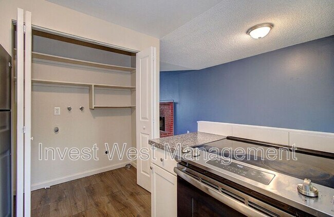 Photo - 3512 NW Kauffman Ave