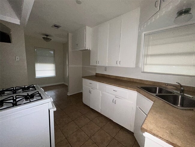 Photo - 7655 El Rancho St