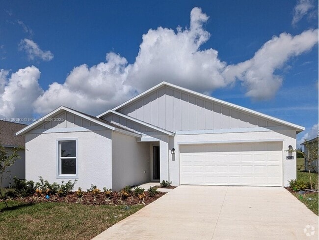 Building Photo - 2406 McKinley Dr Rental