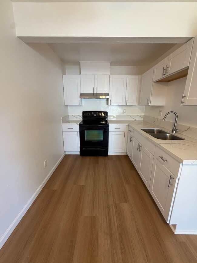 Photo - 444 E Rowland St Unit #16