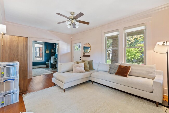 Photo - 1621 Linden Ave