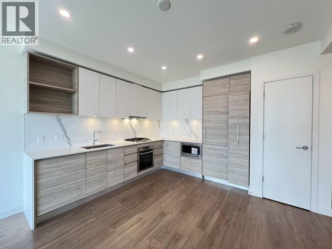 Photo - 585 Austin Ave Unit 808
