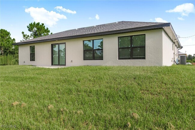 Building Photo - 3007 53rd St W Rental