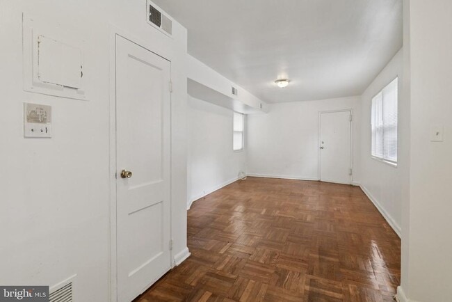 Photo - 500 Tennessee Ave NE Unit 1