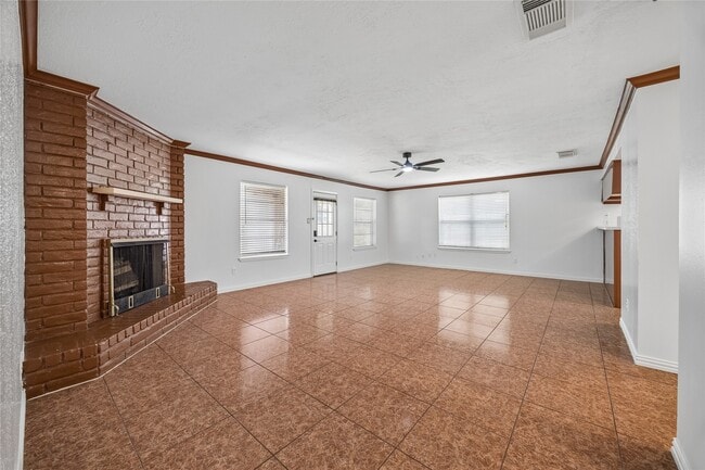 Building Photo - 7503 Winkle Wood Ln