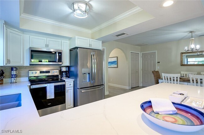Photo - 672 100th Ave N