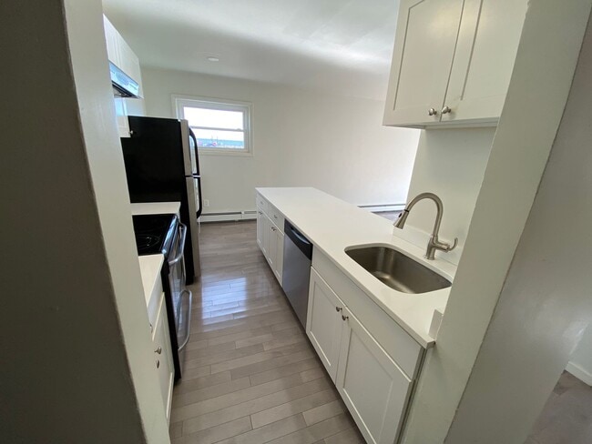 Photo - 211 1st Ave