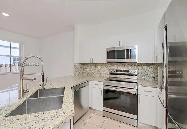 Photo - 7772 NW 114th Pl