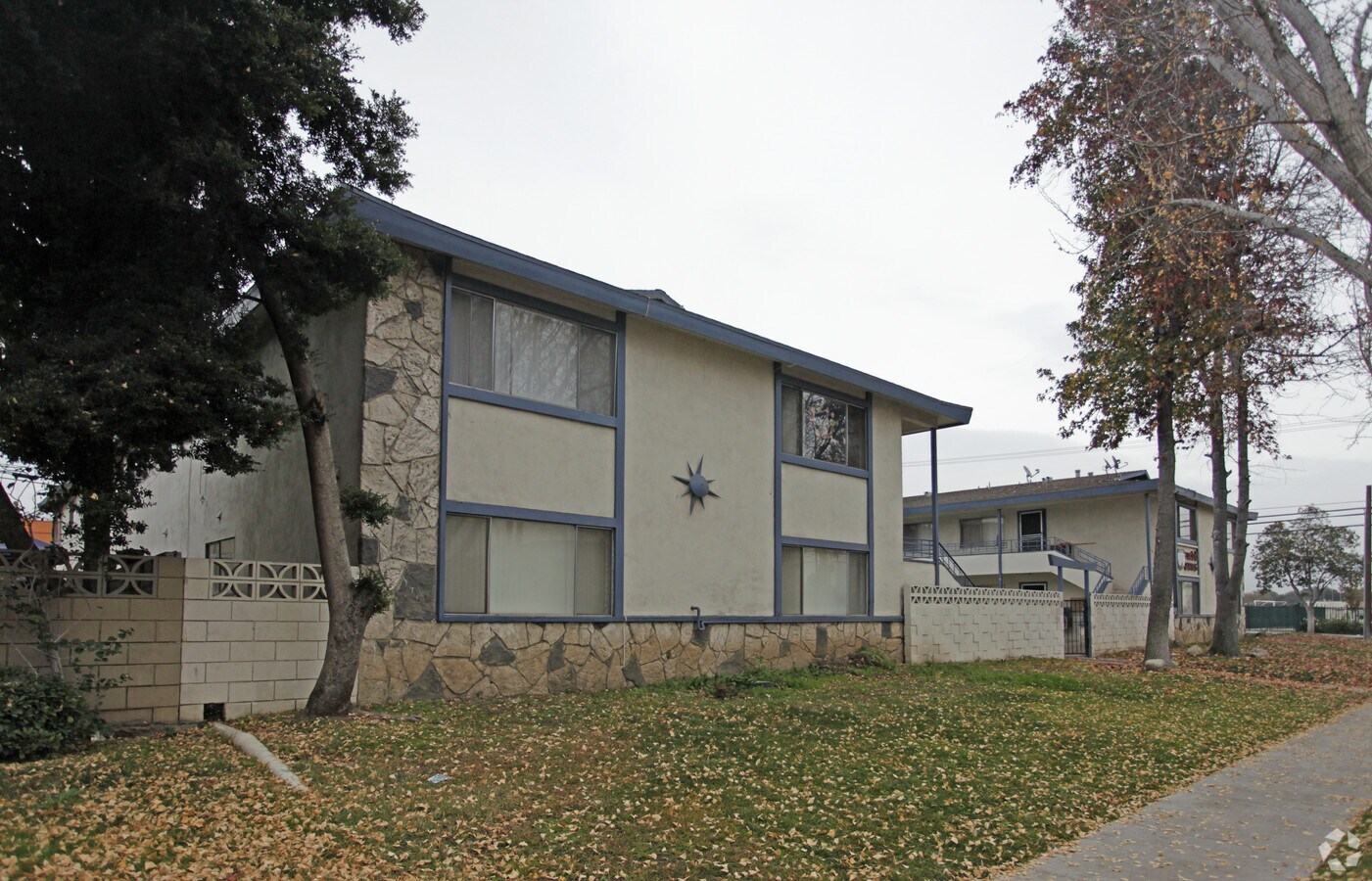 Photo - Euclid Arms Apartments