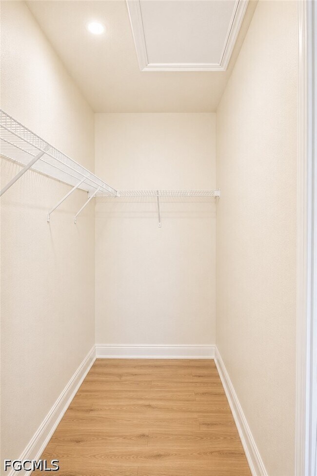 Photo - 1118 Nelson Rd N