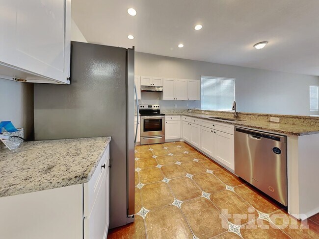 Photo - 34418 Smart Dr