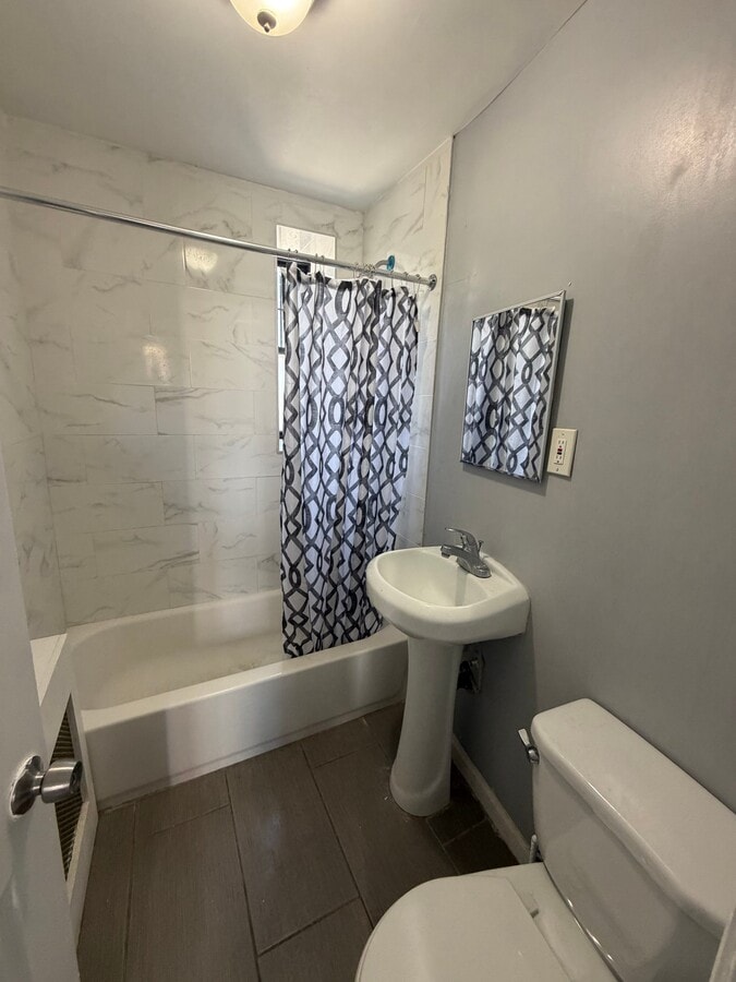 Photo - 25 N Harrison St Unit 303
