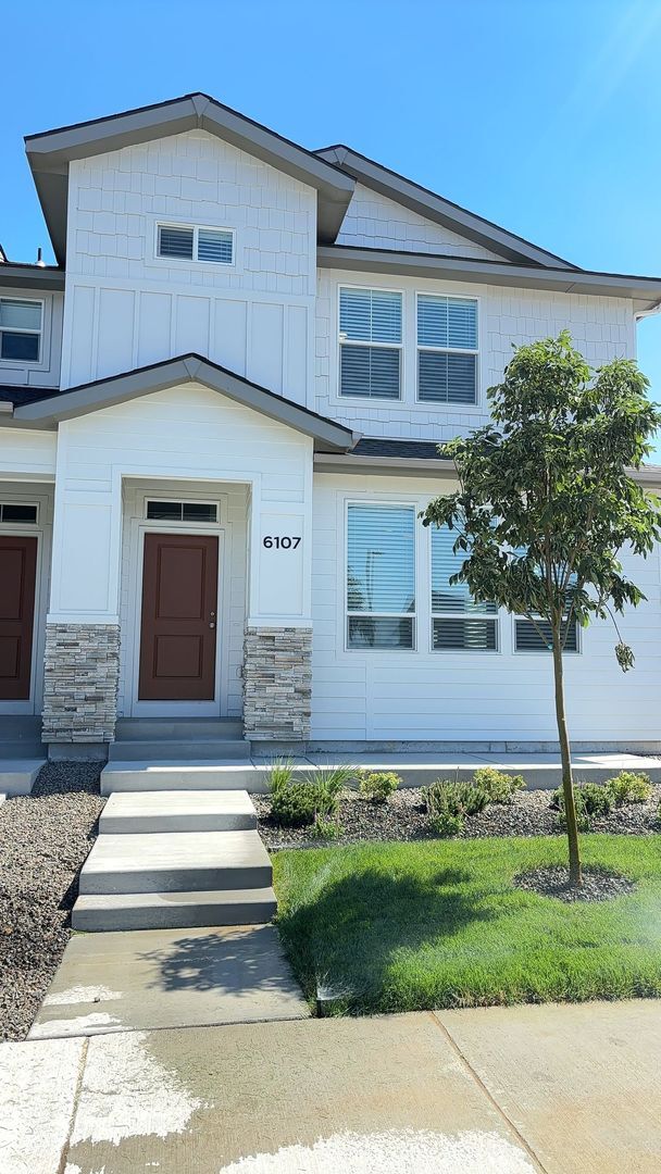 Photo - Roe Street Townhomes