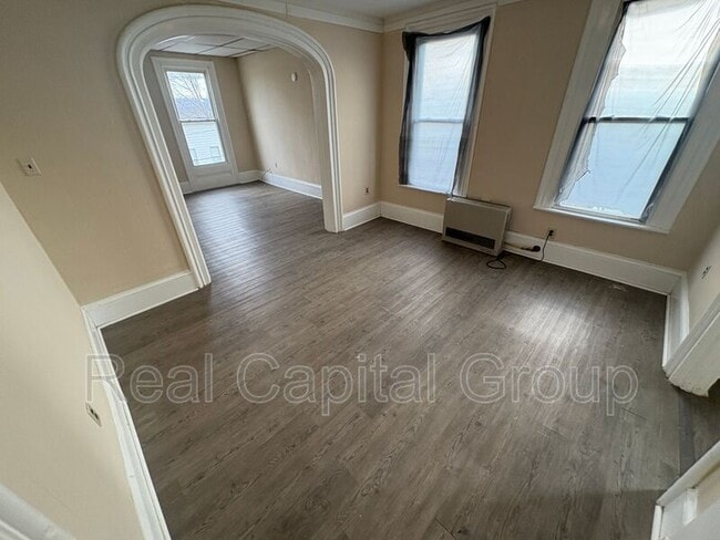 Photo - 137 Main St Unit Apt 3