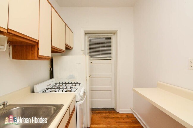 Photo - 662 W Cornelia Ave Unidad M511