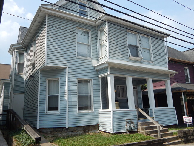 Street View - 134 Fayette St Townhome