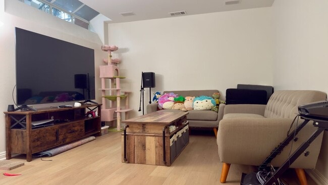 Photo - 2936 Ballesteros Ln