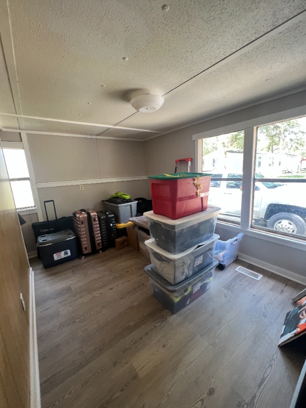 Photo - 43 Bridle St