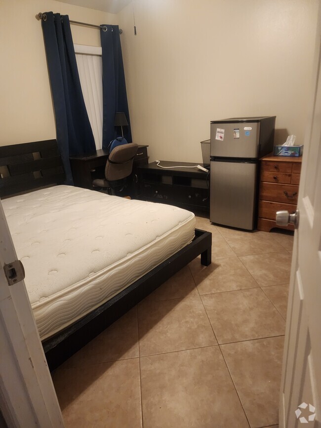 Building Photo - 8029 Elmstone Cir Rental
