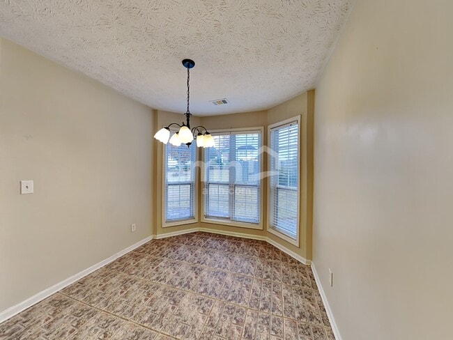 Photo - 3417 Summit Glen Dr