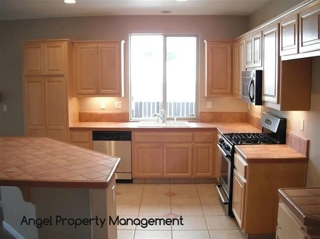 Photo - 10101 E Taron Dr