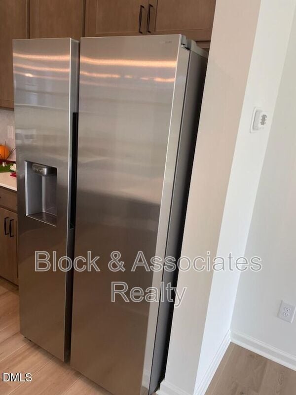 Photo - 2040 Oakdale Dr