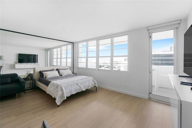 Photo - 100 Lincoln Rd Unit 1104