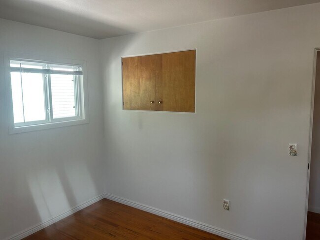 Photo - Midtown Shop with alley access Unit 849