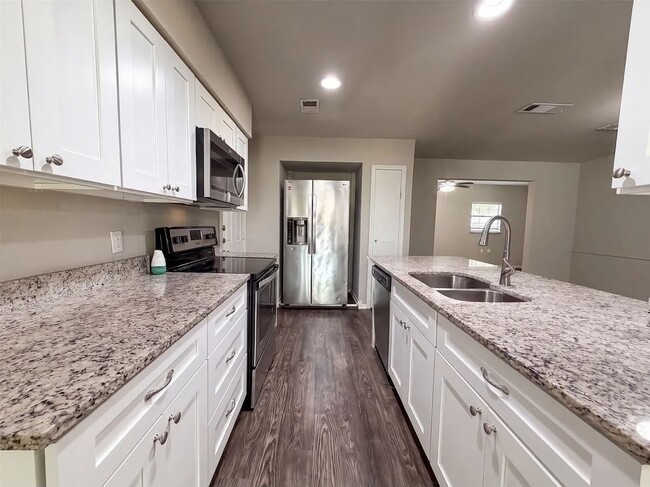 334 E Coral Way