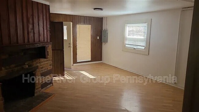 Photo - 6037 Poketa Rd