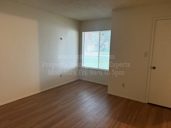 Photo - 3701 Colonial Dr Unidad 184