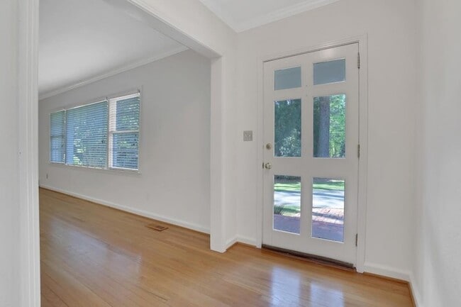 Photo - 611 Peachtree Battle Ave NW