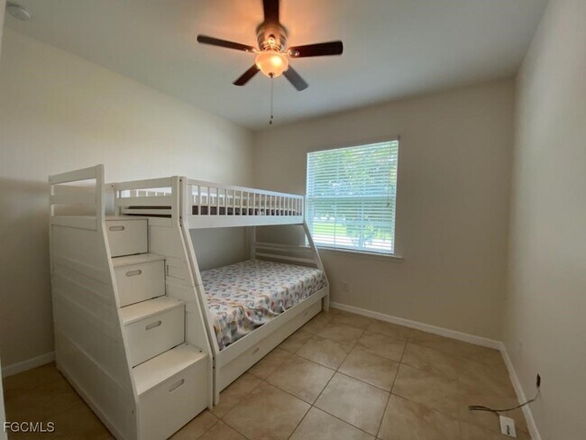 Photo - 3061 Sunset Pointe Cir