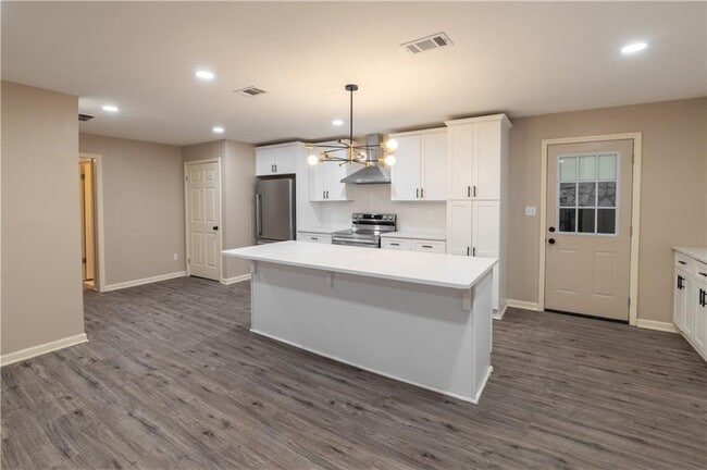 Photo - 2431 Crestview Ave