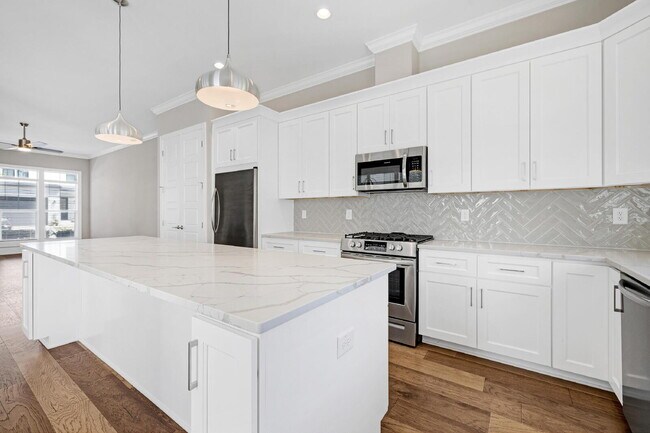 Photo - 4909 Madone Dr