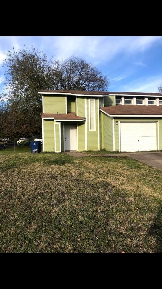 Building Photo - 8107 Hood Cir Unit A