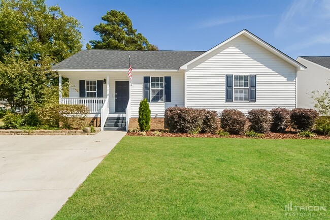 Photo - 1412 Grovewood Dr House