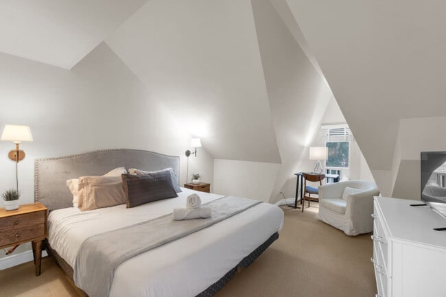 Photo - 53 Gloucester St Unit SI ID1403773P