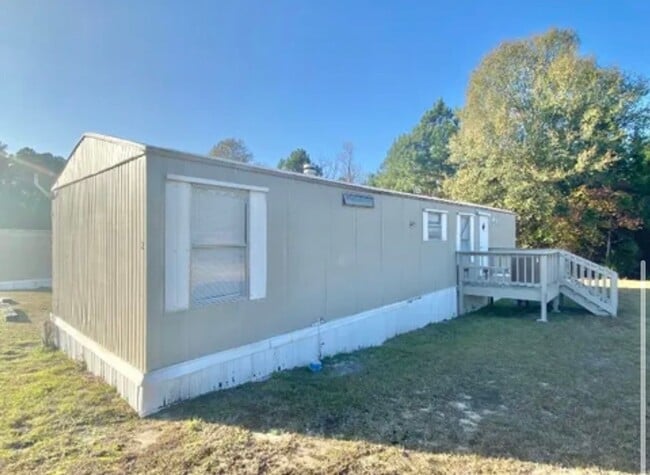 Building Photo - 2 Water Oak Ln Unit 2 WATER OAK LANE